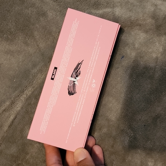 💫Jeffree Star - 'Jeffree Star Approved' Mascara - Picture 4 of 7